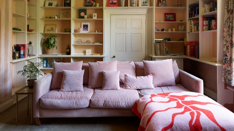 8 Outdated Couch Colors Ruining Your Pennsylvania Living Room, And 8 Fresh Picks To Revive It - Decor Hint Dusty Rose: The Faded '80s Flashback