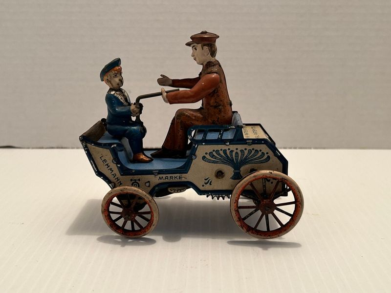 Dig Through Attics For 13 Early 1900s Gems That Minnesota Experts Say Can Fetch Thousands - Decor Hint Vintage Tin Toys