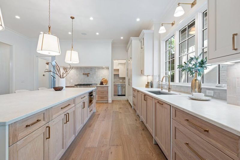 10 Kitchen Items That Drain Charm From Tennessee Homes (And 9 Stunning Upgrades Designers Swear By To Transform Your Space) - Decor Hint Custom Cabinetry That Maximizes Every Inch