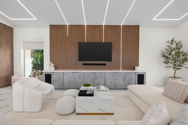 20 Modern Living Room Ideas That Feel At The Cutting Edge Of Design, Yet Still Soft And Inviting - Decor Hint Integrated Smart Technology That Disappears