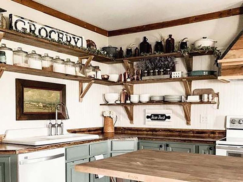 Overly Themed Decor (Farmhouse, Tuscan, etc.)