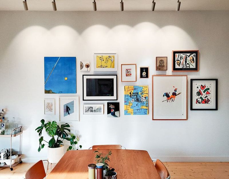 10 Sneaky Details That Make Your Home Feel Messy And 8 That Should Never Be There - Decor Hint Crooked Wall Art