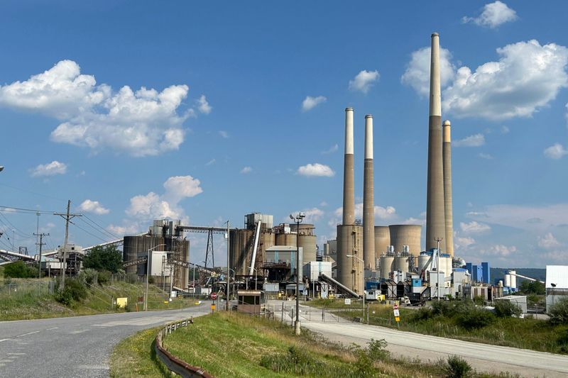 11 Types Of Homes Expected To Plummet In Value By The End Of 2025 (And 9 Types That Will Grow Even More) - Decor Hint Homes Near Coal Power Plants
