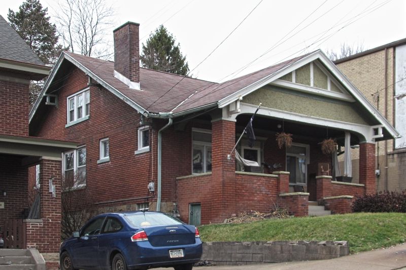 These 8 Vintage Styles Still Define Pennsylvania Homes And 3 That Didn't Last - Decor Hint Craftsman Bungalows With Natural Materials