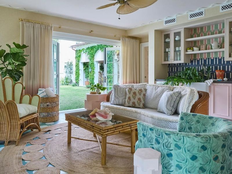 Furniture Styles That Define Florida's Laid-Back Look - Decor Hint Rattan and Wicker Wonders