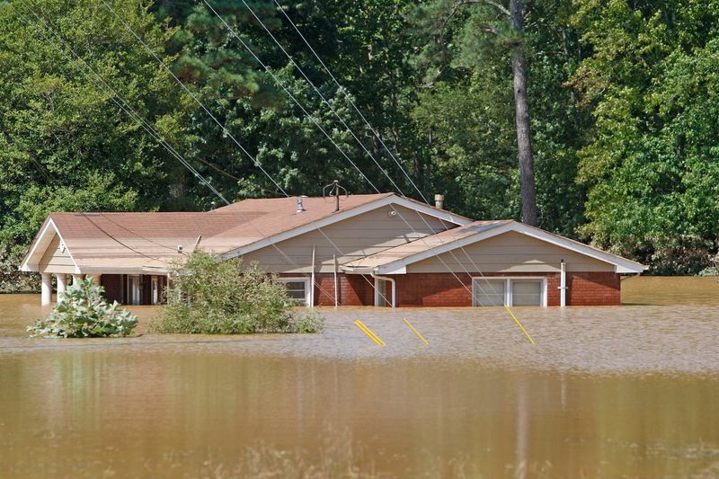 6 Types Of Homes In Georgia Expected To Lose Value By End Of 2025 (And 7 To Outperform) - Decor Hint Homes In Flood-Prone Zones