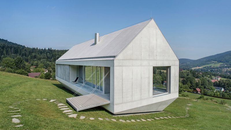 11 Stunning Self-Build Homes Around The World - Decor Hint The Flying House – Warsaw, Poland