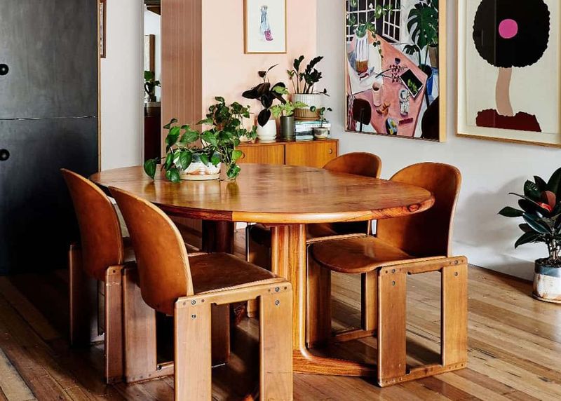 Pine Is Making A Stylish Interior Design Comeback, Here's How To Use It In Your Home - Decor Hint Mixed-Material Pine Creations