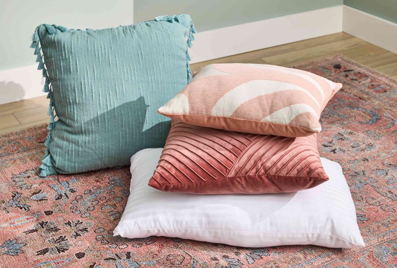 Pillows And Stuffed Items
