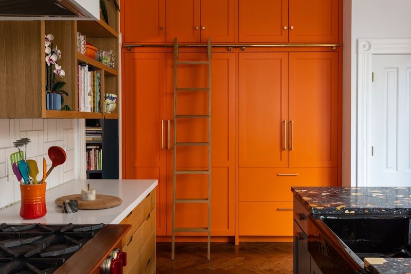 20 Color-Drenched Kitchens That Prove This Paint Trend Is Totally Timeless When Used Right - Decor Hint Burnt Orange Warmth