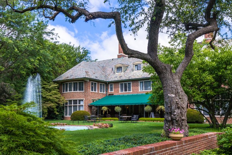 12 Auto Tycoon Mansions That Drove America's Industrial Age - Decor Hint Charles Stewart Mott Estate