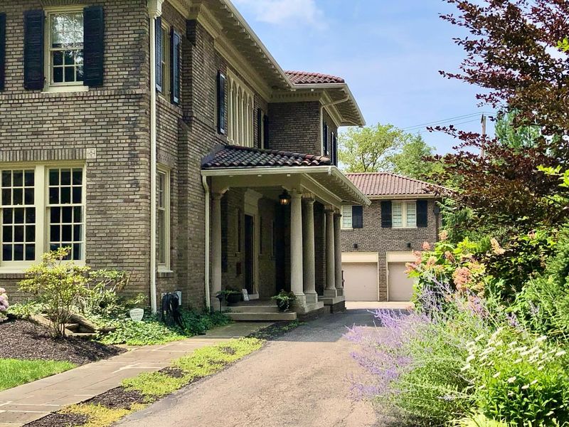 These 12 Michigan Home Styles Are Growing In Value - Decor Hint Arts and Crafts Foursquares
