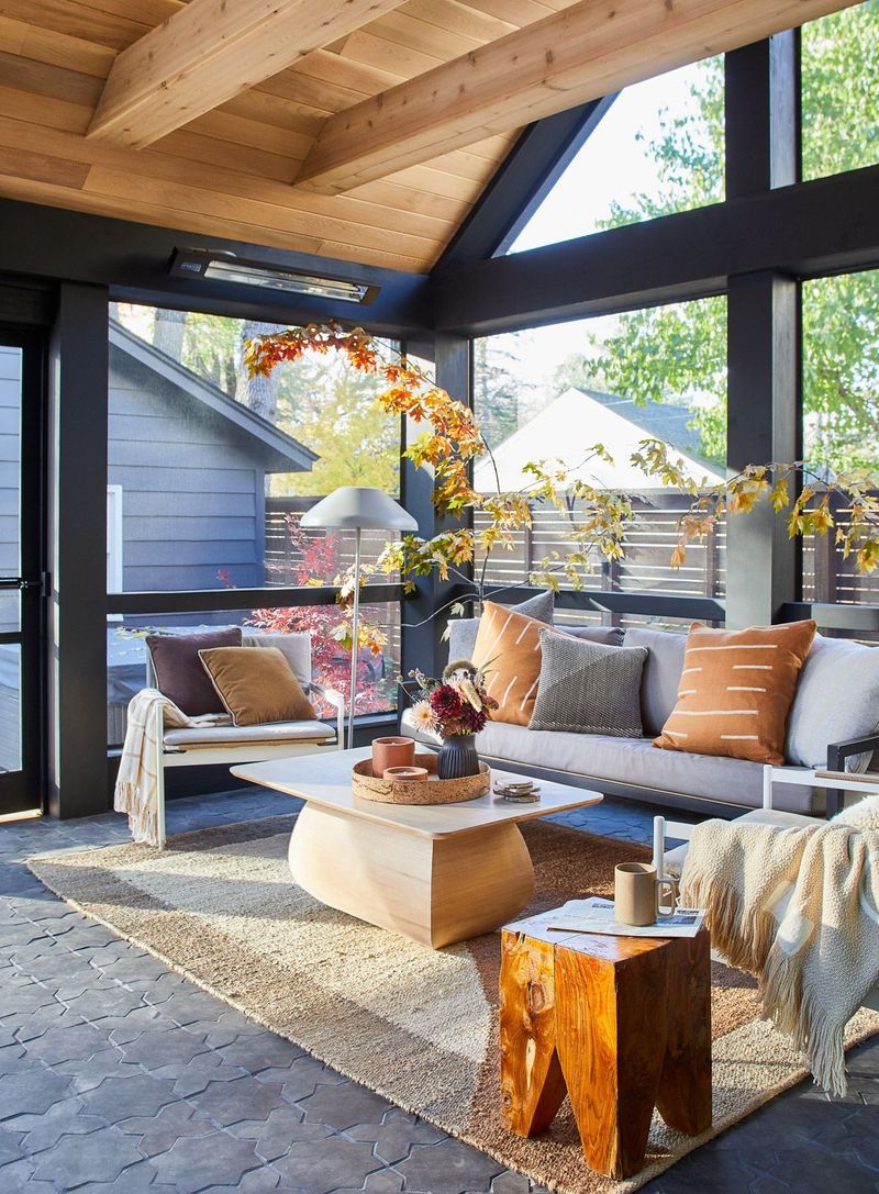 24 Screened-In Porch Ideas That Will Make Your Home The Ultimate Retreat - Decor Hint Coffee Table for Entertaining