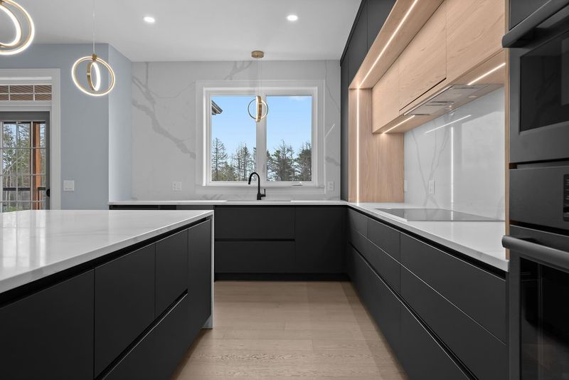 16 Colors To Paint Your Small Kitchen Cabinets That Aren't Just White - Decor Hint Matte Black