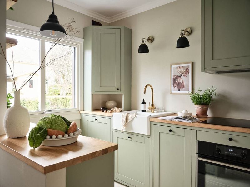 16 Kitchen Cabinet Colors That Look Amazing In Every Kitchen - Decor Hint Sage Green