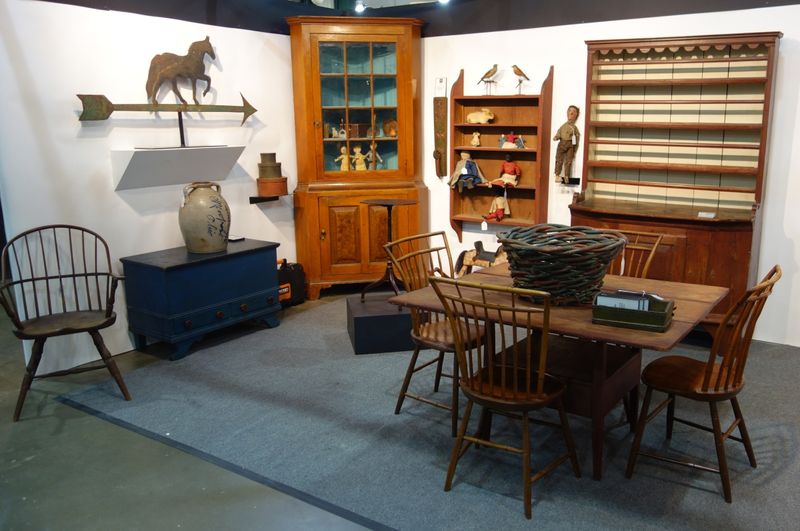 12 Antique Styles Pennsylvania Collectors Are Rushing To Buy In 2025 - Decor Hint York County Schranks And Corner Cupboards