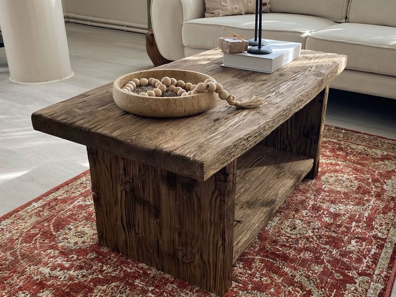 24 Inspiring Ways To Blend Rustic Boho And Farmhouse Styles In Your Living Room - Decor Hint Reclaimed wood coffee table