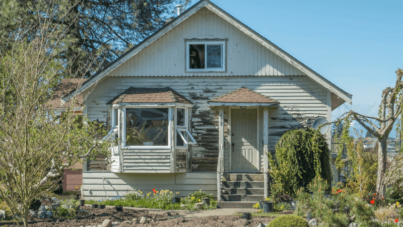 8 Types Of New Mexico Homes Poised For Price Drops And 6 That Could Surge By 2025 - Decor Hint Older Homes Needing Major Repairs