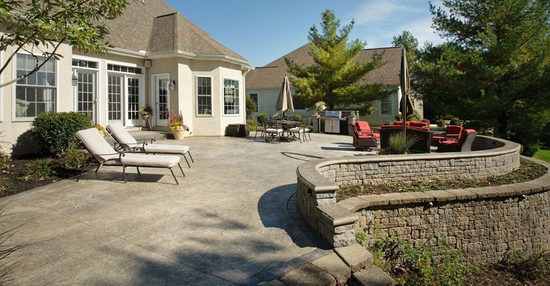 13 Yard Features That Could Soon Be Banned In U.S. Neighborhoods - Decor Hint Large Concrete Patios