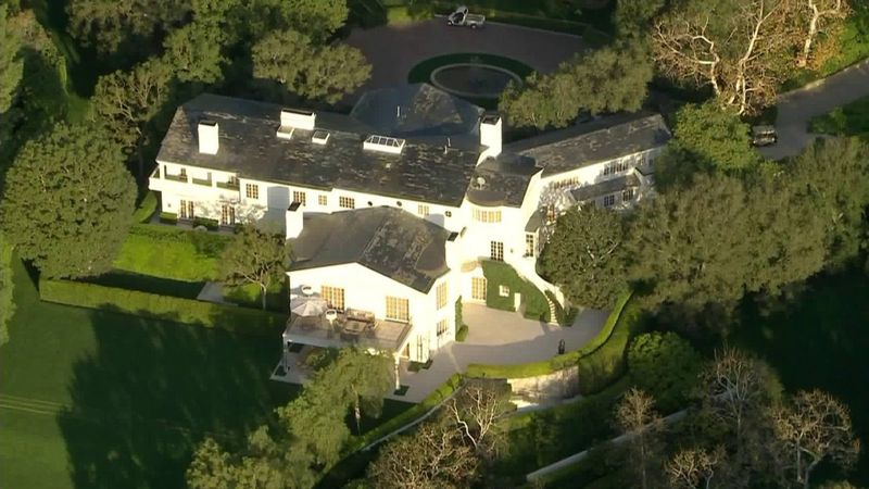 From Miami To Beverly Hills 23 Estate Sales That Just Rocked The Market - Decor Hint Jack Warner Estate