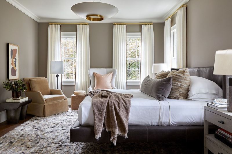 9 Simple Decor Ideas To Make Your Home More Stylish - Decor Hint Mix Textures and Fabrics