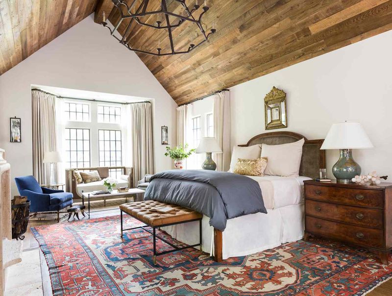 These 22 Bedroom Rug Ideas Complete The Perfect Sanctuary - Decor Hint Large Area Rugs