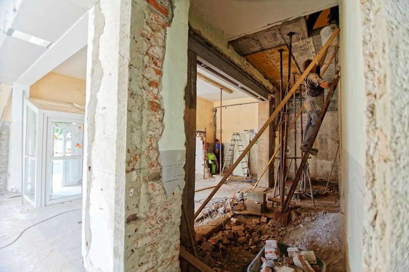 22 Costly Home Renovations That You Should Avoid - Decor Hint Removing Too Many Walls