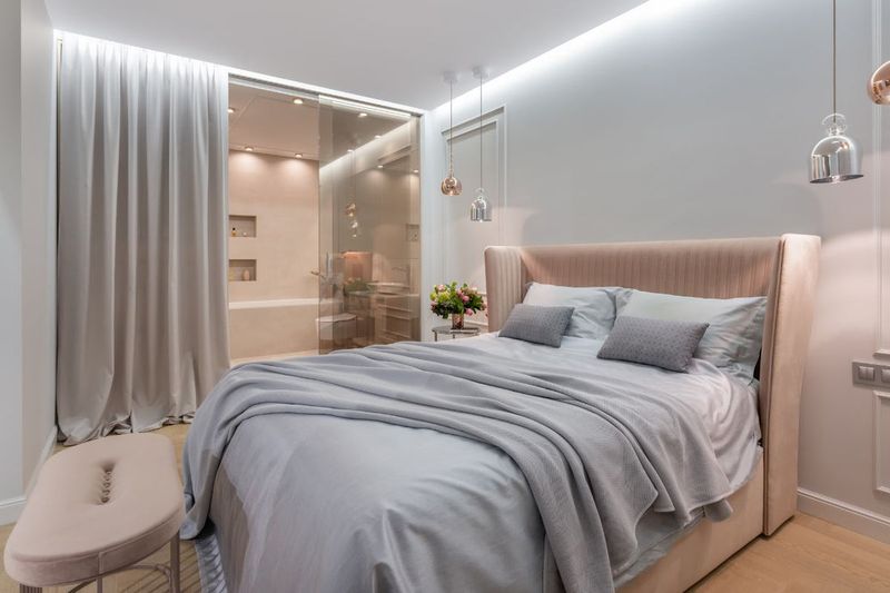 What Are 20 Must-Have Items For A Stylish Home, According To Interior Designers - Decor Hint Quality Bedding And Linens