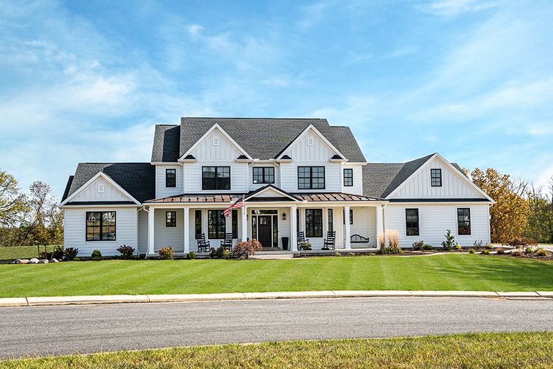 Pennsylvania Real Estate Outlook: 4 Home Styles Gaining Popularity Amid 4 Losing Value - Decor Hint Modern Farmhouses Surging in Demand