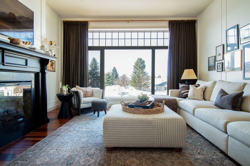 20 Common Mistakes That Make Your Home Look Tacky - And What To Do Instead - Decor Hint Using Low-Quality, Thin Window Treatments