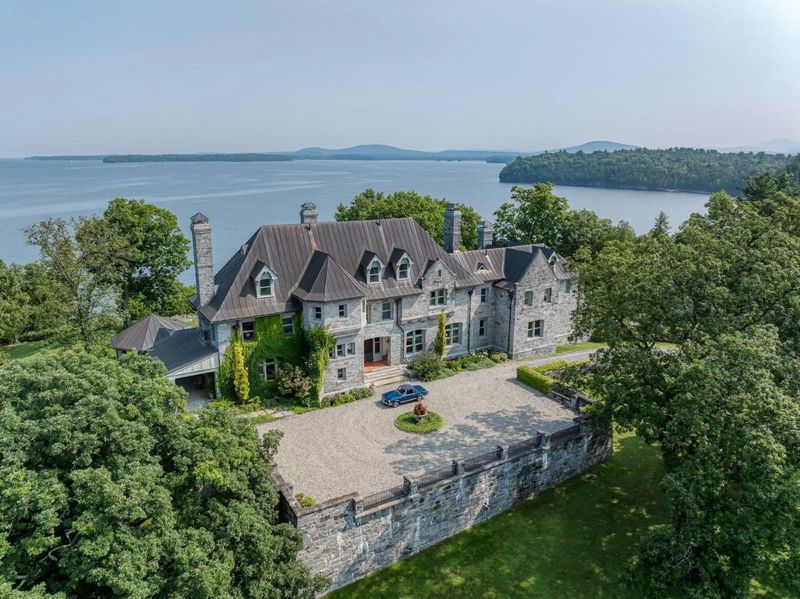 Tour The 1898 Colonial Stone Revival On 345 Acres In Vermont - Decor Hint Historical Background And Construction