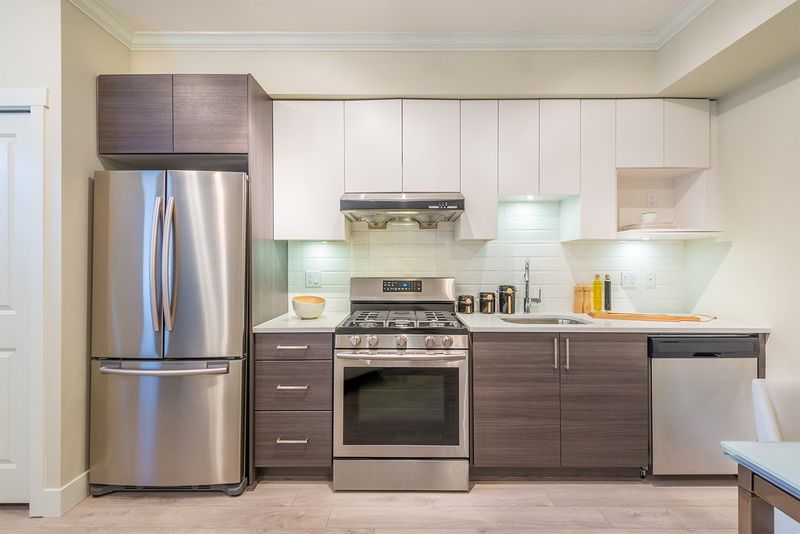 Mismatched Appliance Colors