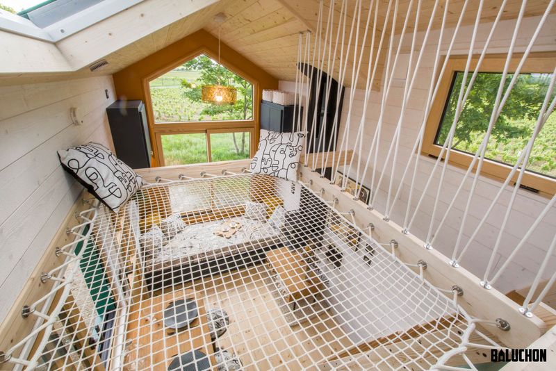 16 Design Tricks From Oregon's Eco-Friendly Tiny Homes - Decor Hint Hammock Lofts For Lounging