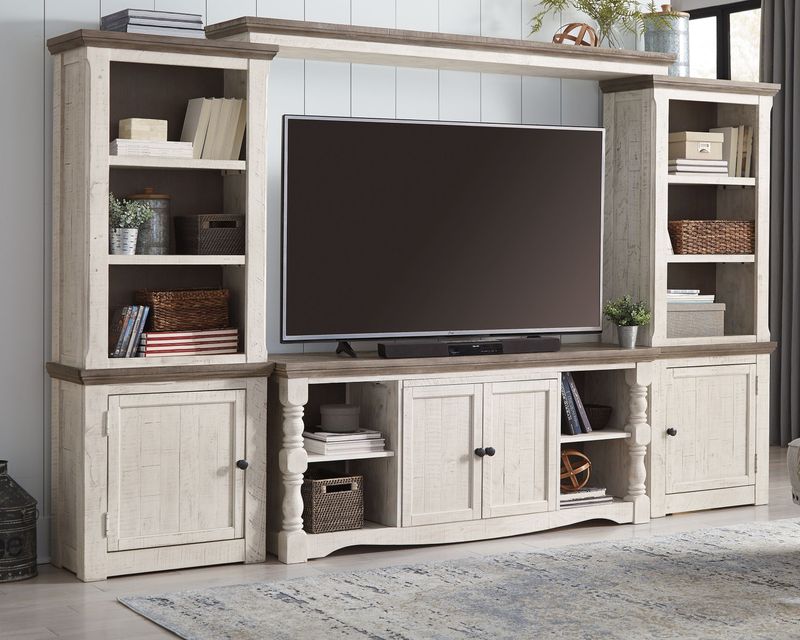 14 Modern Alternatives To Old-Fashioned Home Décor Trends - Decor Hint Floating Media Consoles Vs. Bulky Entertainment Centers