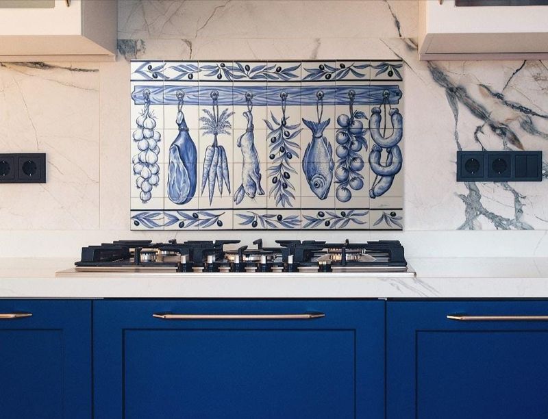 Portuguese Azulejo-Inspired Kitchen Backsplash