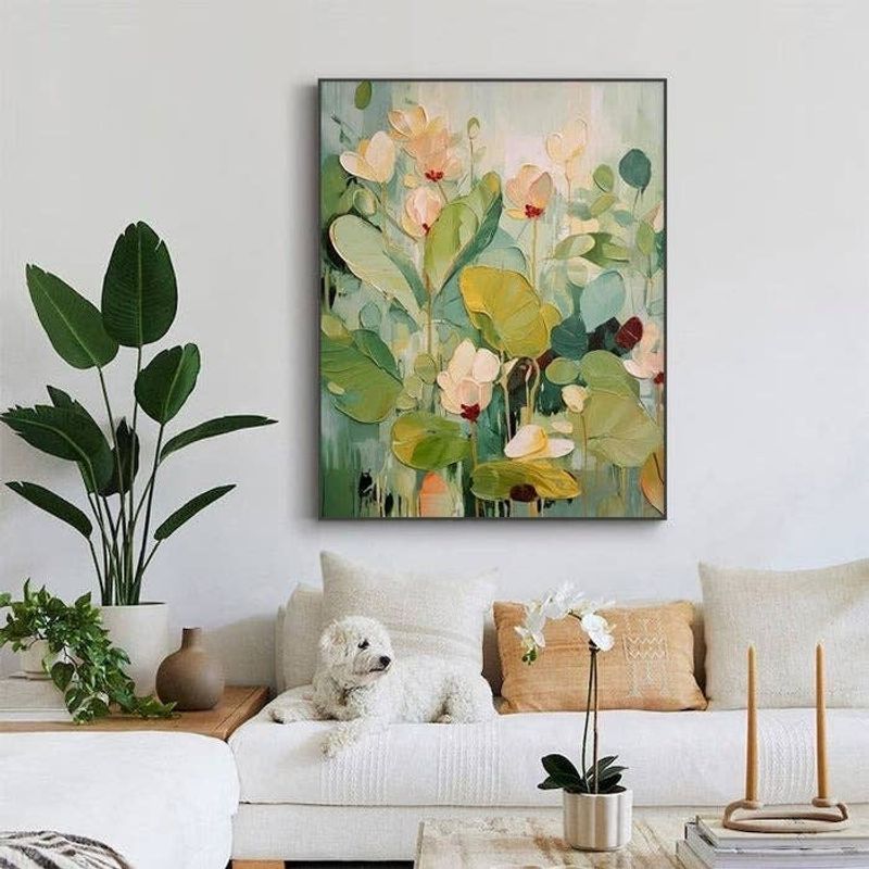 10 Household Treasures That Aren't Worth Much And 10 You Shouldn't Even Bother Selling - Decor Hint Mass-Produced Wall Art