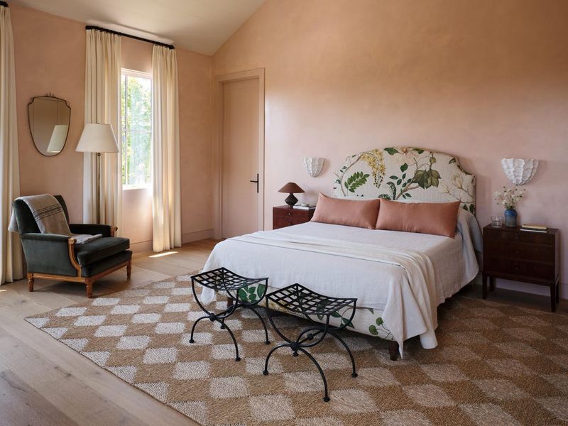 These 22 Bedroom Rug Ideas Complete The Perfect Sanctuary - Decor Hint Woven Seagrass Rugs