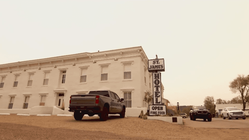 23 Legendary Cowboy Hideouts With Stories To Tell - Decor Hint Cimarron, New Mexico