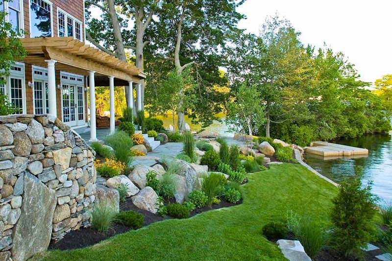 Lakeside-Inspired Landscaping