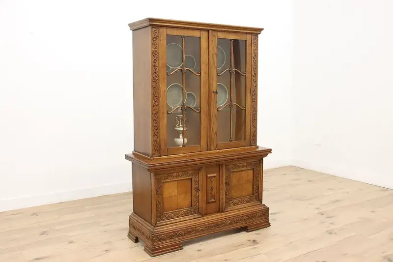 6 Timeless Vintage Finds That Prove South Dakota's Furniture Style Endures - Decor Hint Rustic Oak Hutches with Prairie Influence