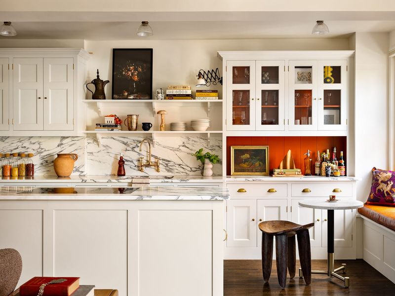 These 17 Kitchen Mistakes Could Cost You A Sale In Pennsylvania - Decor Hint Cluttered Countertops Hide Valuable Space