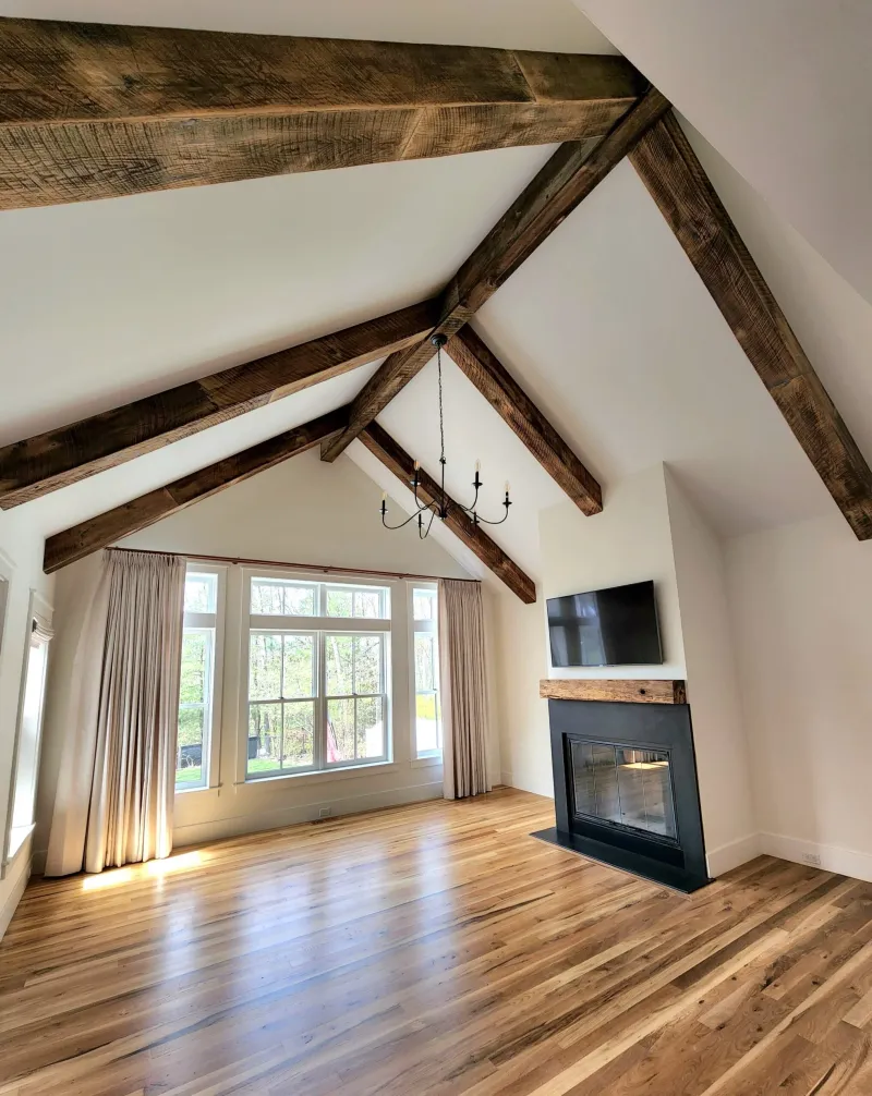 19 Old-World Design Elements That Bring A Rich Timeworn Elegance And Character To Any Space - Decor Hint Exposed Wooden Ceiling Beams