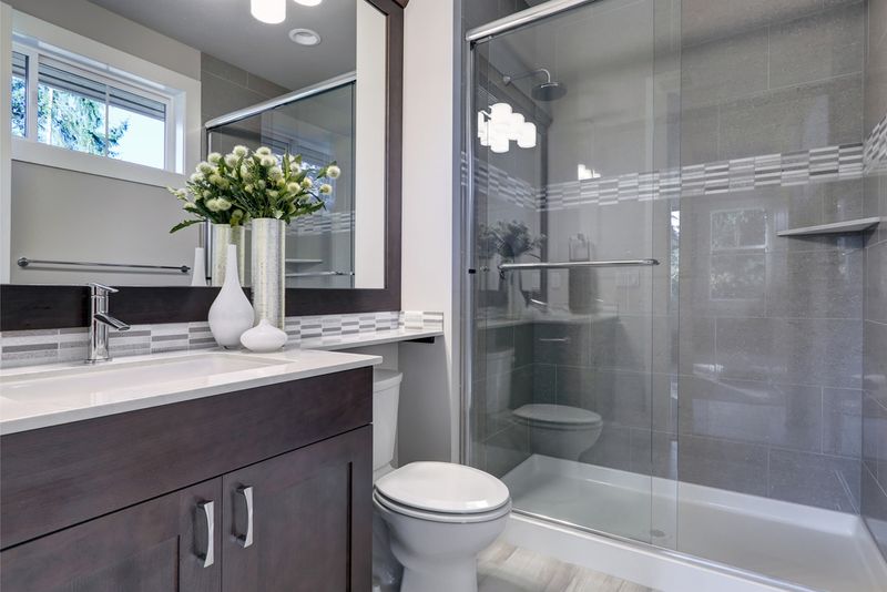 19 Smart Ways To Use That Space Above The Toilet - Decor Hint Stylish Mirrors For Added Light