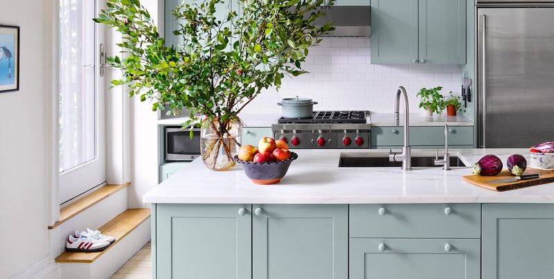 Mint Green: The Toothpaste Tint That Lost Its Freshness