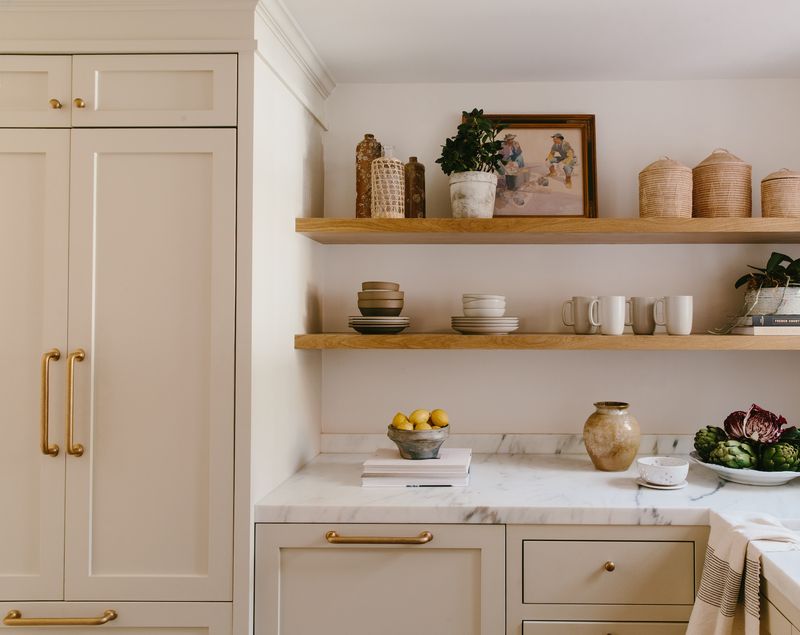 Vintage-Inspired Hardware
