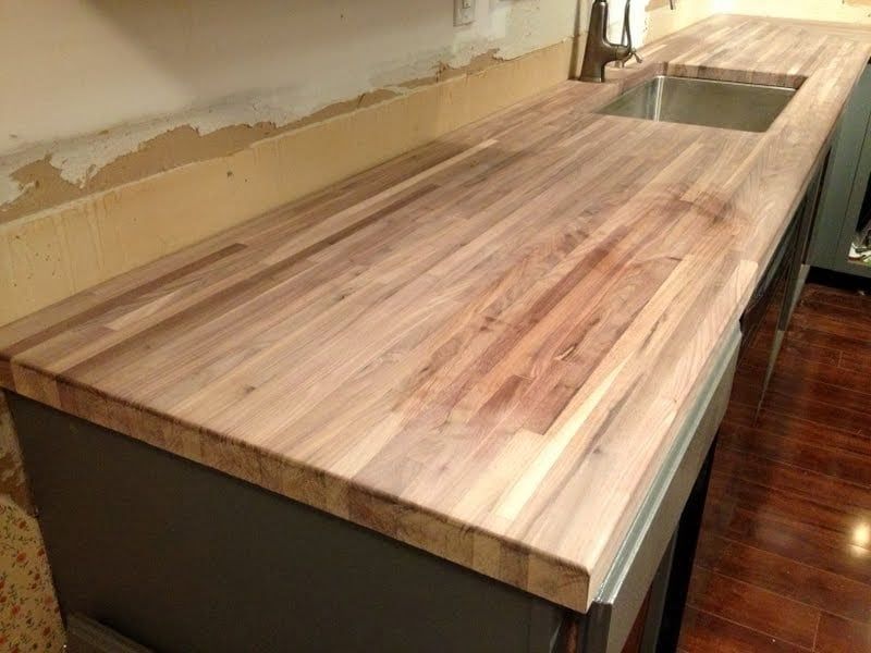 15 Kitchen Dealbreakers Nevada Homebuyers Can't Stand, According To Designers - Decor Hint Butcher-Block Counters Everywhere