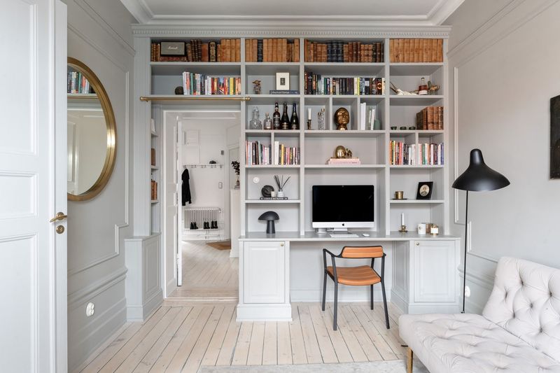 Built-In Desks In Common Areas
