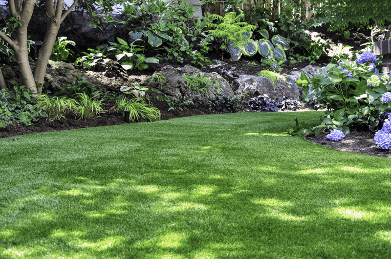 10 Landscaping Projects That Don’t Pay Off, According To Real Estate Pros (And 8 That Totally Do) - Decor Hint Artificial Turf in Large Areas