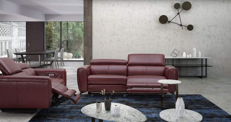 Tips For Choosing Sofa Colors That Suit California Interiors - Decor Hint Wine Country Burgundies