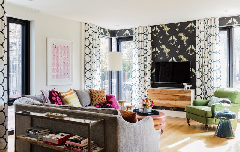 6 Sofa Colors That Always Look Good In California And 6 That Are Definitely Out - Decor Hint Pattern Overload - Visually Exhausting